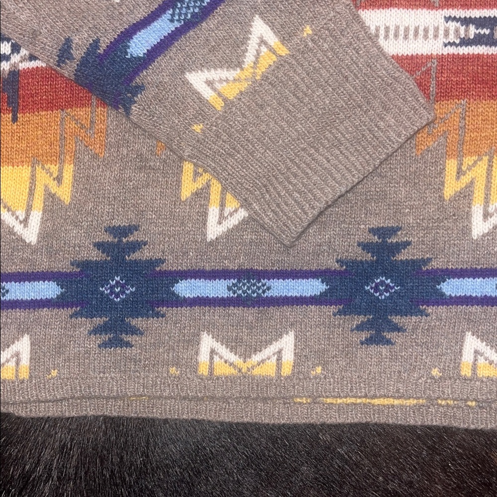 Faherty Sweater - image 3